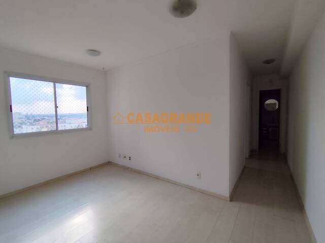#10648 - Apartamento para Locação em São José dos Campos - SP - 2