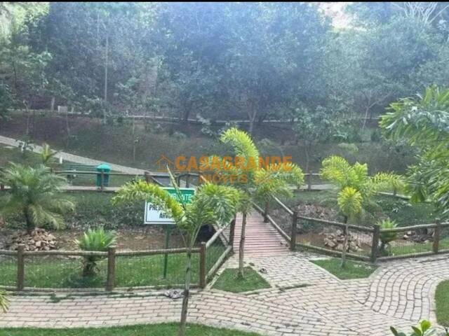 Área para Venda em São José dos Campos - 5
