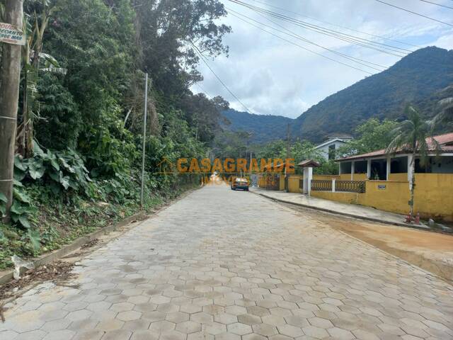 Área para Venda em Caraguatatuba - 4
