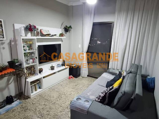 #10735 - Apartamento para Venda em São José dos Campos - SP