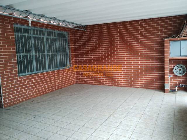 Casa para Venda em São José dos Campos - 4
