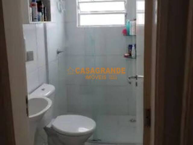 Apartamento para Venda em São José dos Campos - 5