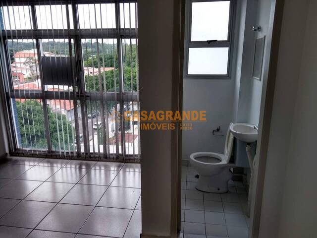 Sala para Venda em São José dos Campos - 4