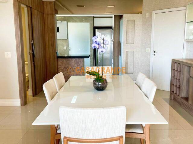 #10878 - Apartamento para Venda em São José dos Campos - SP