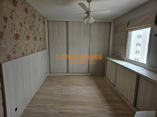 Apartamento para Venda em São José dos Campos - 5