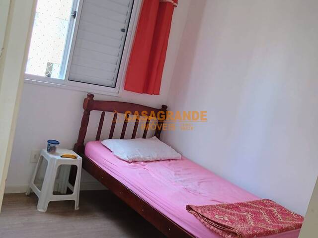 Apartamento para Venda em São José dos Campos - 4