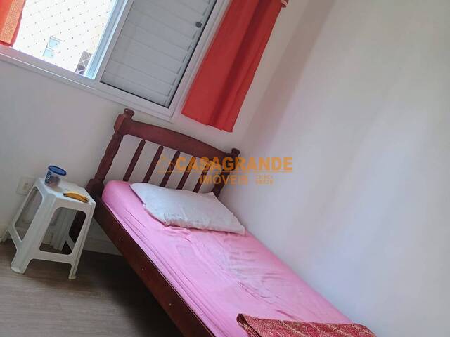 Apartamento para Venda em São José dos Campos - 5