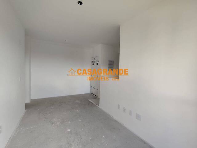 Apartamento para Venda em São José dos Campos - 4