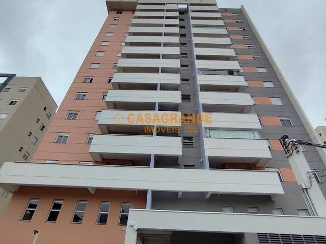 #10942 - Apartamento para Venda em São José dos Campos - SP - 3