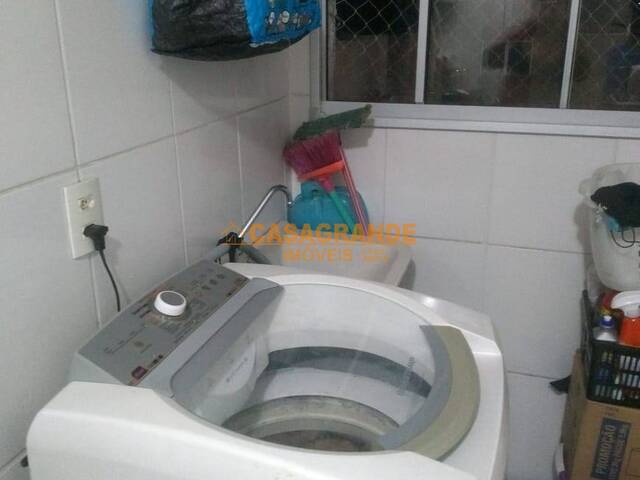 Apartamento para Venda em São José dos Campos - 4
