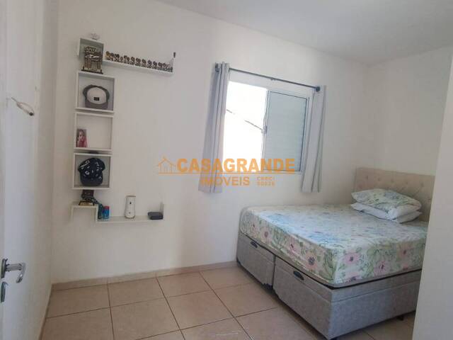Casa para Locação em São José dos Campos - 4