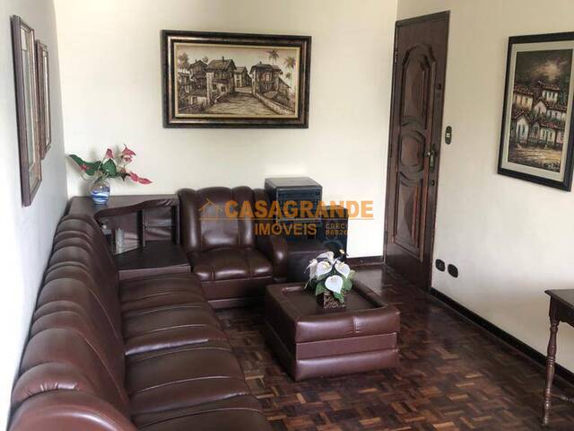 Apartamento para Venda em São José dos Campos - 3