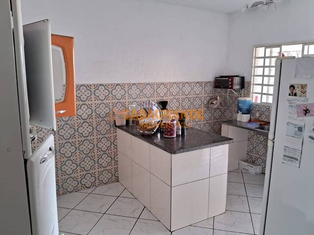 Edícula para Venda em São José dos Campos - 4