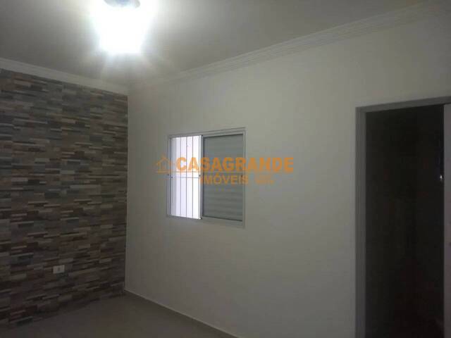 Casa para Venda em São José dos Campos - 5