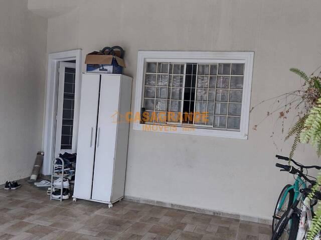 #11019 - Casa para Venda em São José dos Campos - SP - 1
