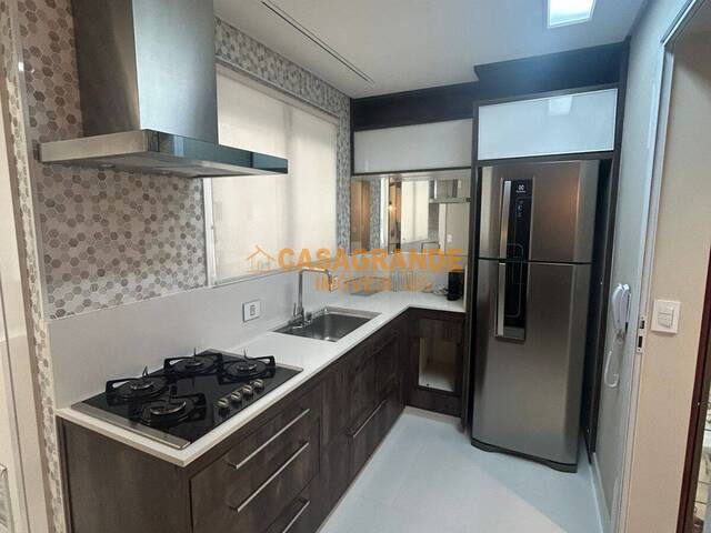 Apartamento para Venda em São José dos Campos - 3