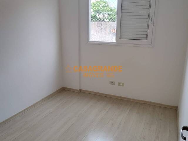 Apartamento para Venda em São José dos Campos - 5
