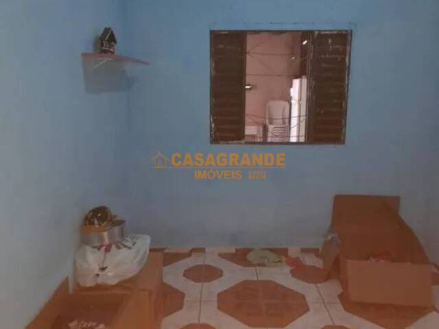 #11063 - Bangalô para Venda em São José dos Campos - SP - 2