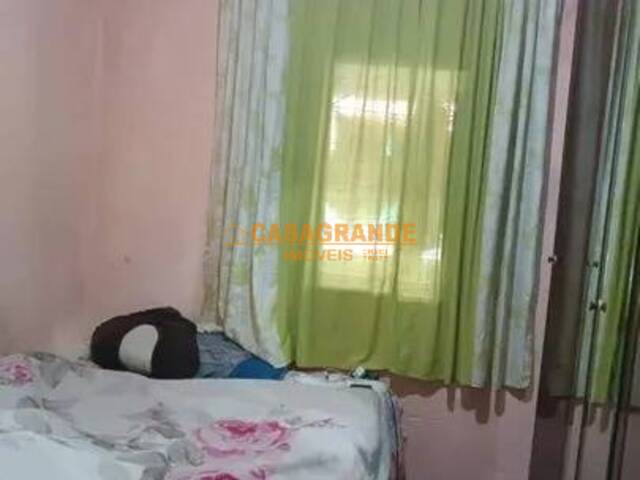 Bangalô para Venda em São José dos Campos - 5