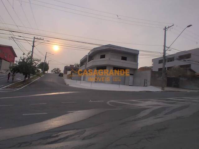 Bangalô para Venda em São José dos Campos - 4