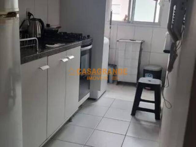 Apartamento para Venda em Jacareí - 5