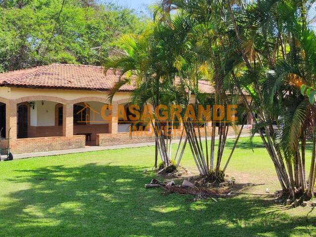 #11088 - Chácara para Venda em São José dos Campos - SP - 2
