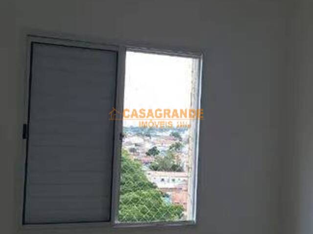 Apartamento para Venda em São José dos Campos - 4