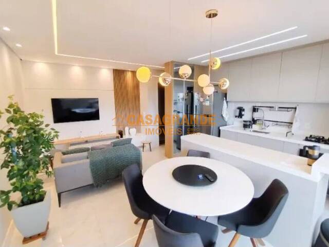 Apartamento para Venda em São José dos Campos - 4