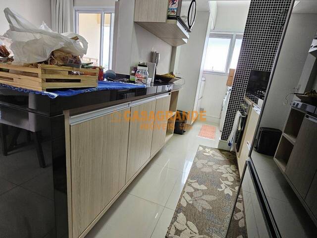 Apartamento para Venda em São José dos Campos - 5