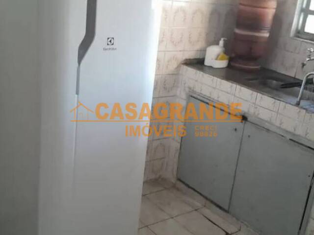 Casa para Venda em São José dos Campos - 2