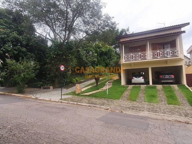Casa para Venda em São José dos Campos - 5