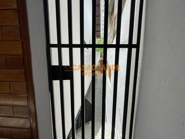 #11126 - Casa para Venda em São José dos Campos - SP - 2