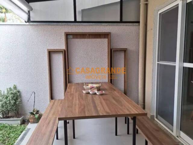 Casa para Venda em São José dos Campos - 5
