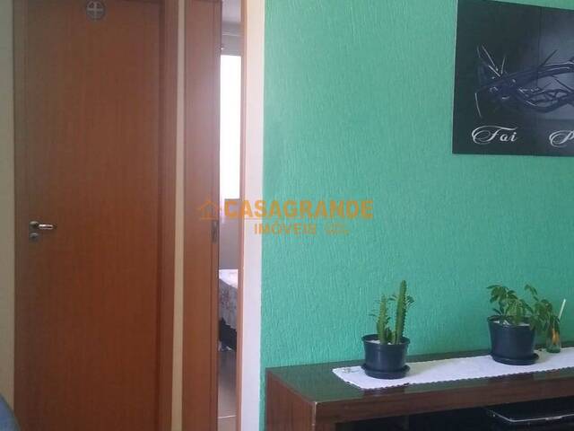 Apartamento para Venda em São José dos Campos - 5