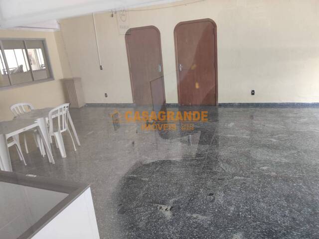 Apartamento para Venda em São José dos Campos - 4