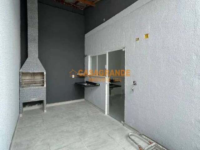 #11008 - Casa para Venda em São José dos Campos - SP - 2