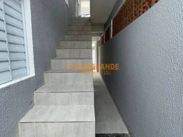 #11008 - Casa para Venda em São José dos Campos - SP - 3