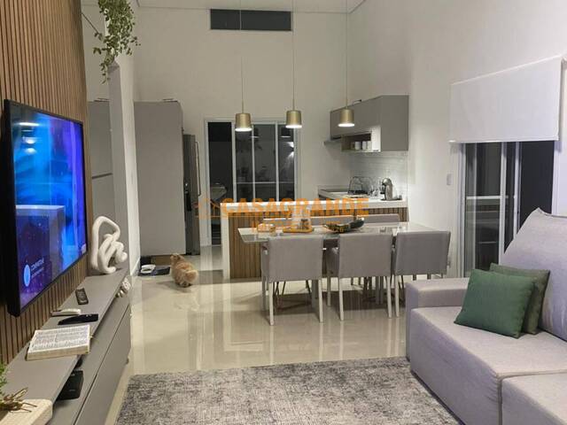 #11277 - Casa para Venda em Caçapava - SP - 3