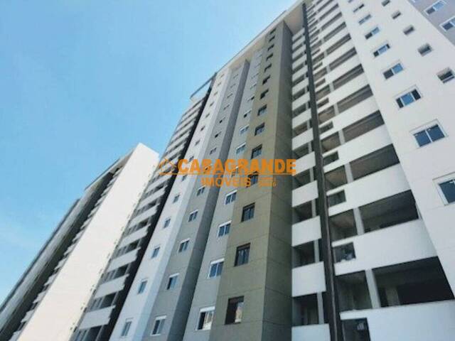 Apartamento para Venda em São José dos Campos - 2