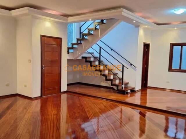 #11311 - Casa para Venda em São José dos Campos - SP - 2