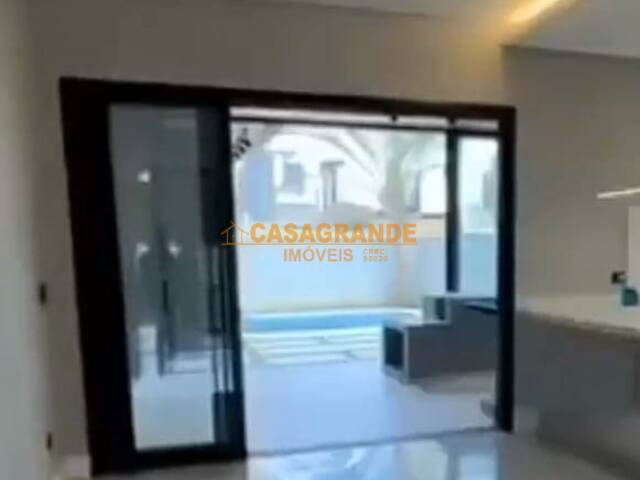 #11304 - Casa para Venda em São José dos Campos - SP