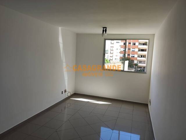 Apartamento para Venda em São José dos Campos - 4