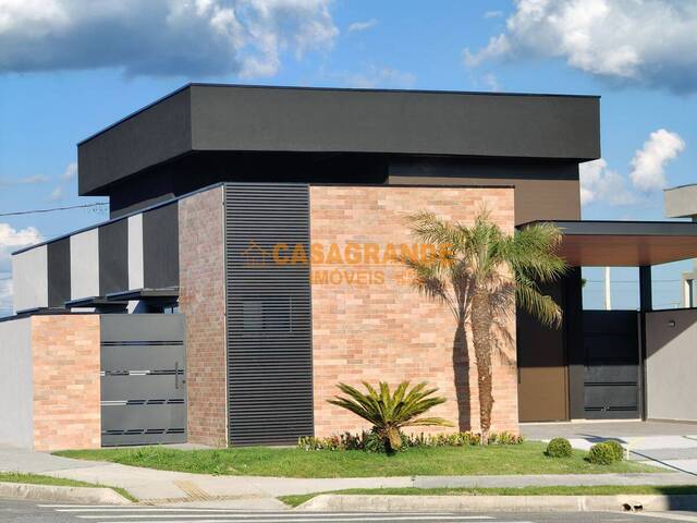#11365 - Casa para Venda em São José dos Campos - SP - 2