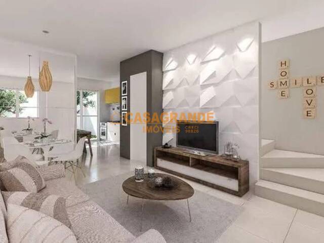 #11376 - Casa para Venda em Caçapava - SP - 2