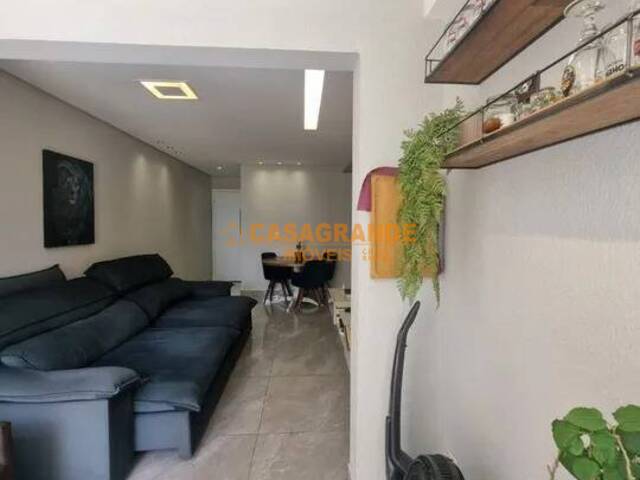 #11379 - Apartamento para Venda em São José dos Campos - SP - 3