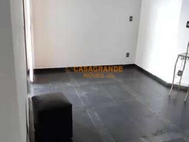 #11387 - Apartamento para Locação em São José dos Campos - SP - 2