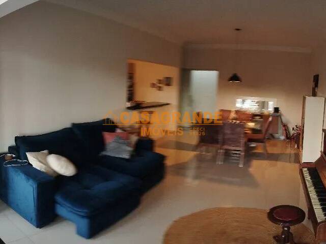 Casa para Locação em São José dos Campos - 4