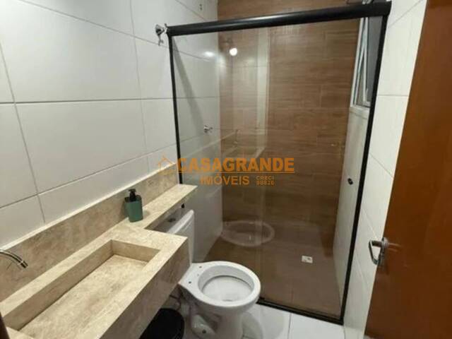 Apartamento para Venda em São José dos Campos - 4