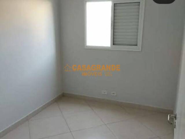 Apartamento para Venda em São José dos Campos - 5