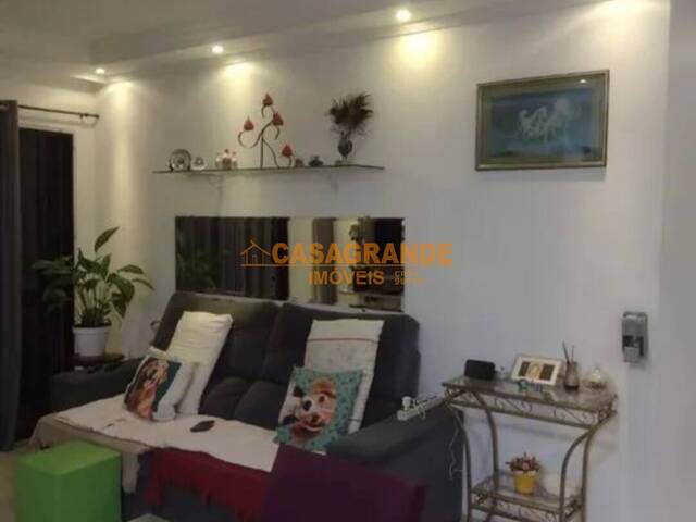 Apartamento para Venda em São José dos Campos - 5